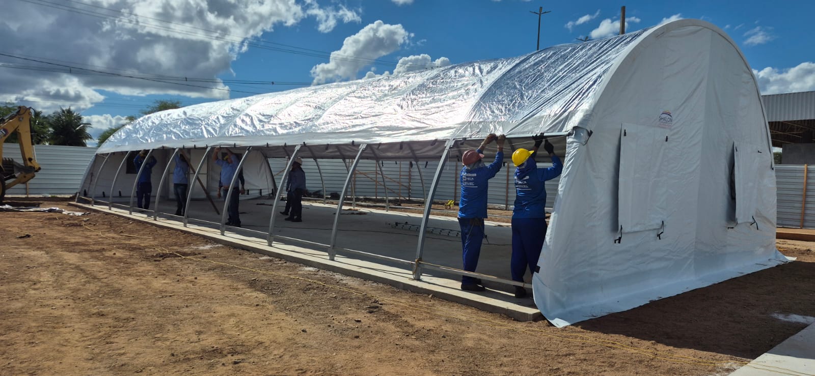 Proteja Seu Espaço com Tendas Profissionais